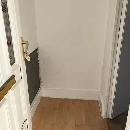 3 Bed Town House Near Ryde Sea Front @ One Church Lane Exterior photo