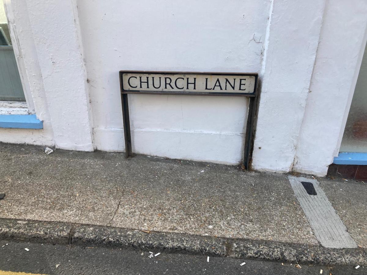 3 Bed Town House Near Ryde Sea Front @ One Church Lane *